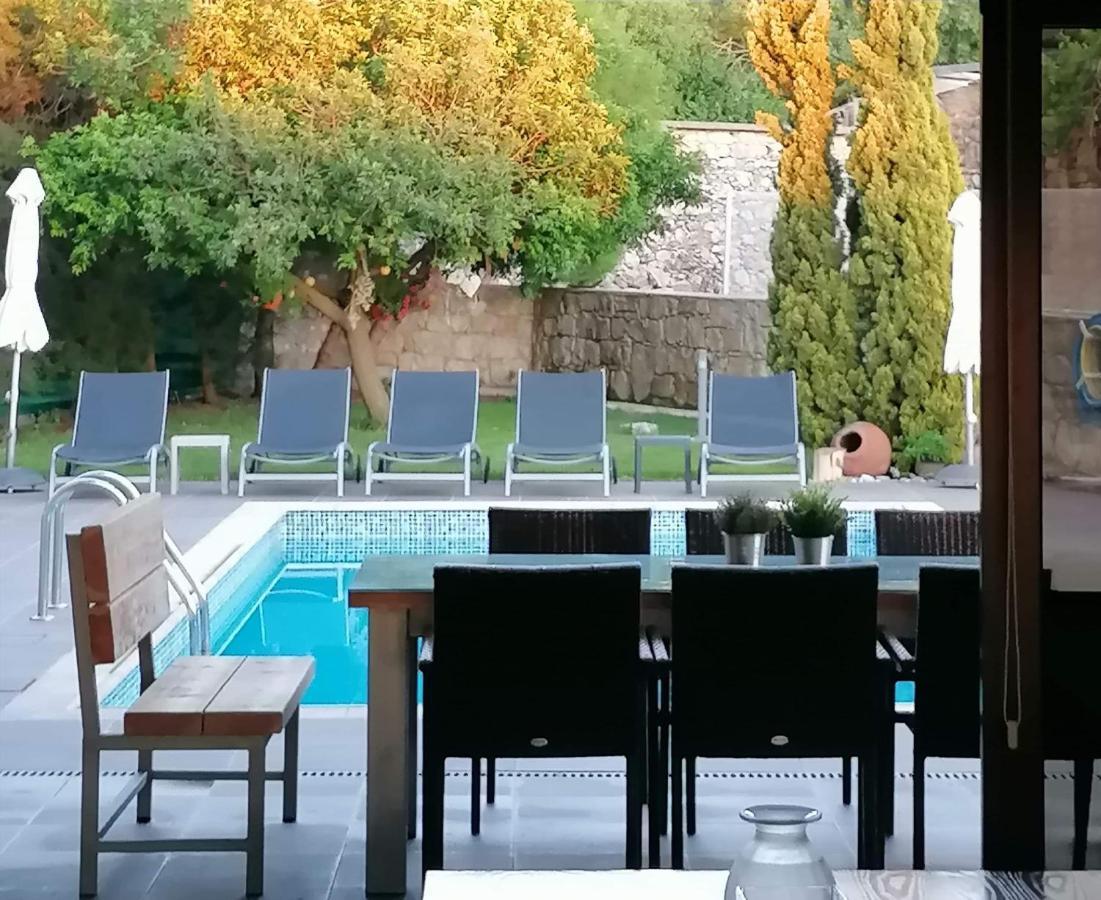 Villa Angela Dhrousha Extérieur photo
