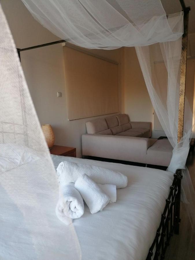 Villa Angela Dhrousha Extérieur photo