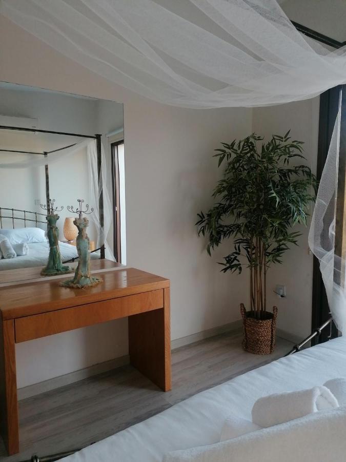 Villa Angela Dhrousha Extérieur photo
