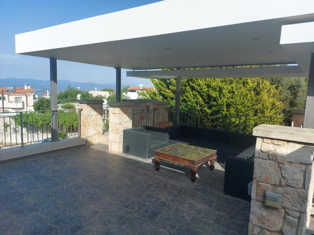 Villa Angela Dhrousha Extérieur photo