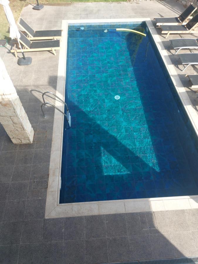 Villa Angela Dhrousha Extérieur photo