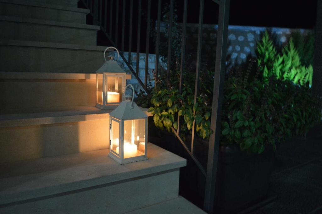 Villa Angela Dhrousha Extérieur photo